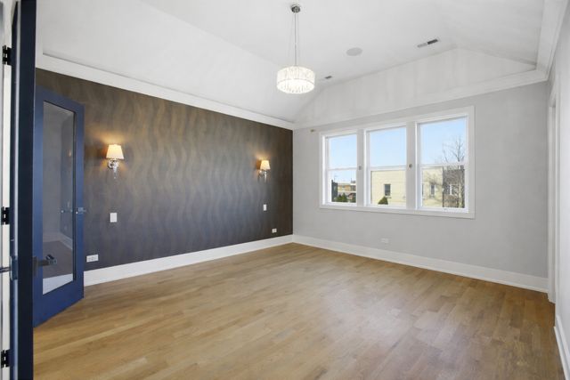 3721 W Wabansia Avenue, Chicago, IL 60647