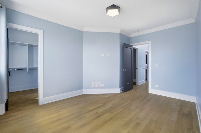 3721 W Wabansia Avenue, Chicago, IL 60647