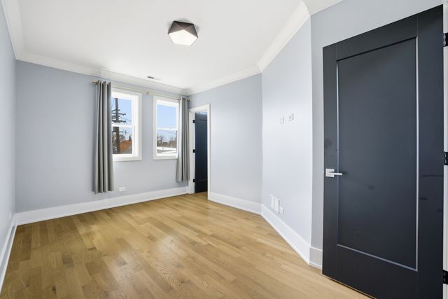 3721 W Wabansia Avenue, Chicago, IL 60647