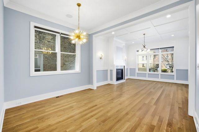 3721 W Wabansia Avenue, Chicago, IL 60647