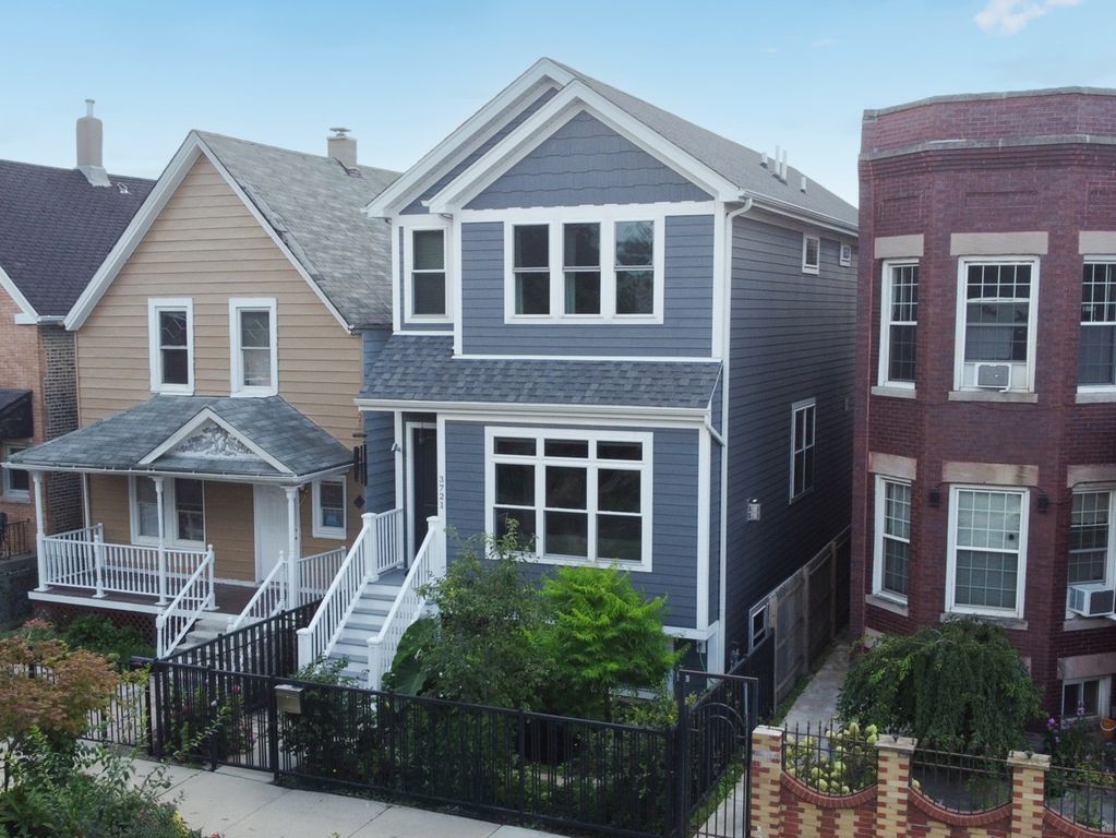 3721 W Wabansia Avenue, Chicago, IL 60647