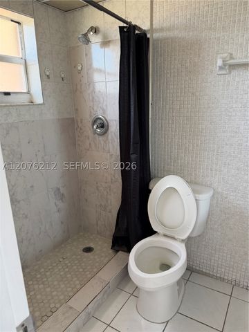 1855 W 60th St 249, Hialeah, FL 33012