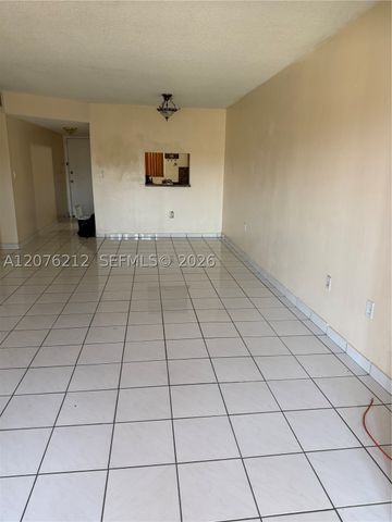 1855 W 60th St 249, Hialeah, FL 33012