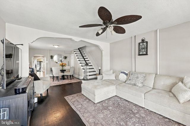420 WASHINGTON ST, Bristol, PA 19007
