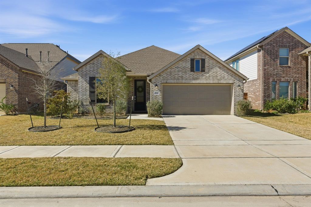 2928 Tantara Drive, Katy, TX 77493