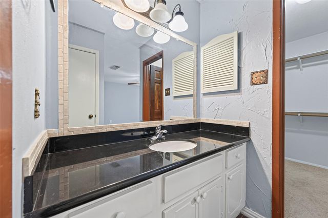 14515 Wunderlich Drive 403, Houston, TX 77069