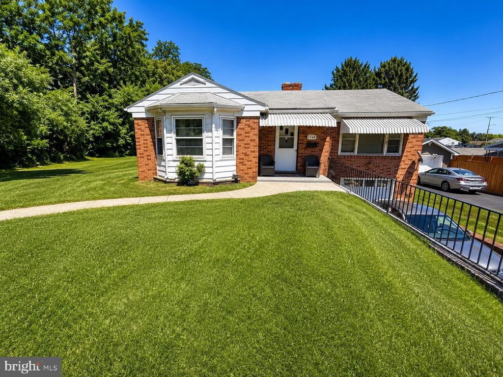 1344 SALEM AVE, Hagerstown, MD 21740