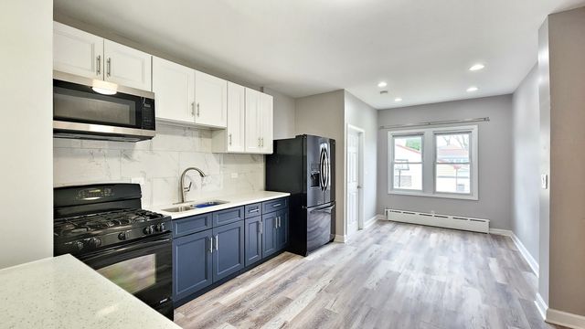 4045 N Moody Avenue 1, Chicago, IL 60634