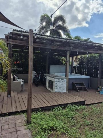 2908 N 36th Ave, Hollywood, FL 33021