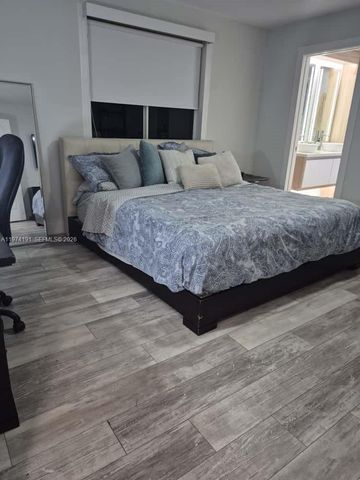 2908 N 36th Ave, Hollywood, FL 33021