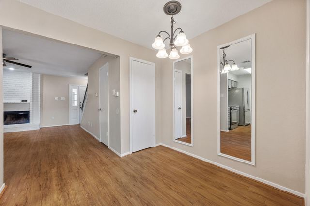 8400 Jamestown DR 426, Austin, TX 78758