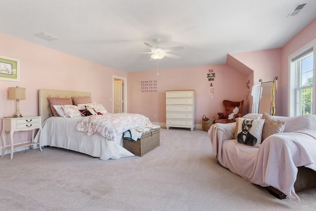 13 Taylor Cove Dr 13, Andover, MA 01810