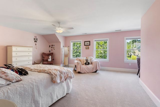 13 Taylor Cove Dr 13, Andover, MA 01810