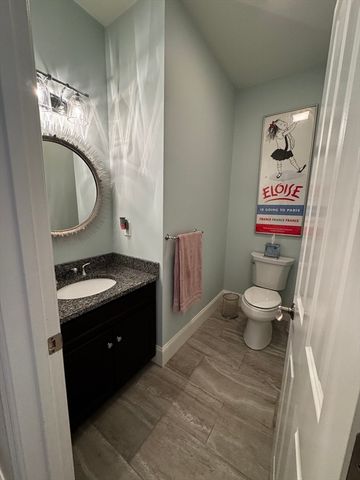 13 Taylor Cove Dr 13, Andover, MA 01810