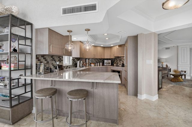 100 SE 5th Avenue Ph 7, Boca Raton, FL 33432