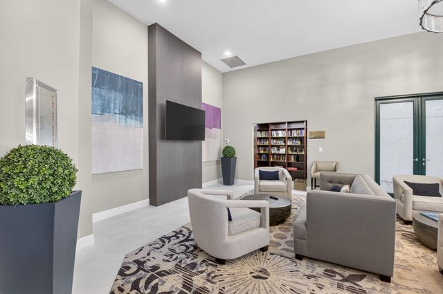 100 SE 5th Avenue Ph 7, Boca Raton, FL 33432