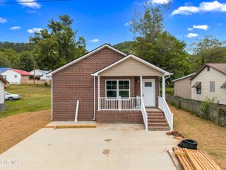 605 Brummit Street, Rogersville, TN 37857
