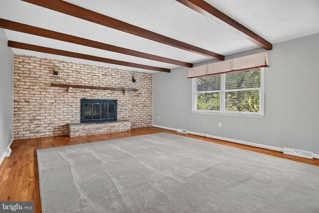 1420 WYNNEWOOD DR, Lancaster, PA 17601