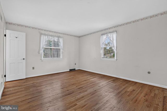 1420 WYNNEWOOD DR, Lancaster, PA 17601