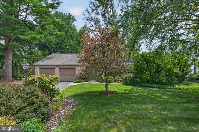 1420 WYNNEWOOD DR, Lancaster, PA 17601