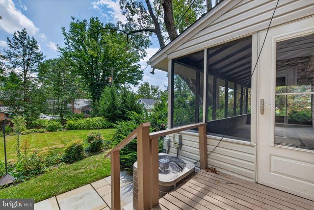 1420 WYNNEWOOD DR, Lancaster, PA 17601