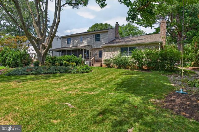 1420 WYNNEWOOD DR, Lancaster, PA 17601