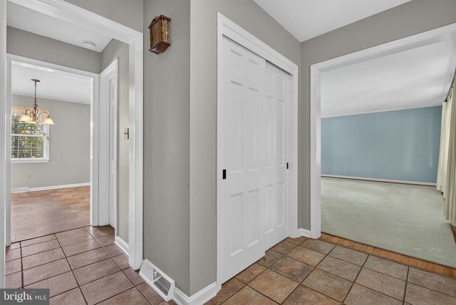 1420 WYNNEWOOD DR, Lancaster, PA 17601