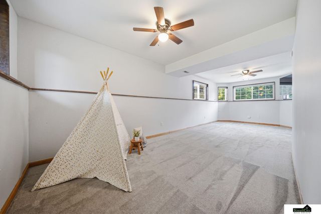2617 SW 17th Street, Lincoln, NE 68522