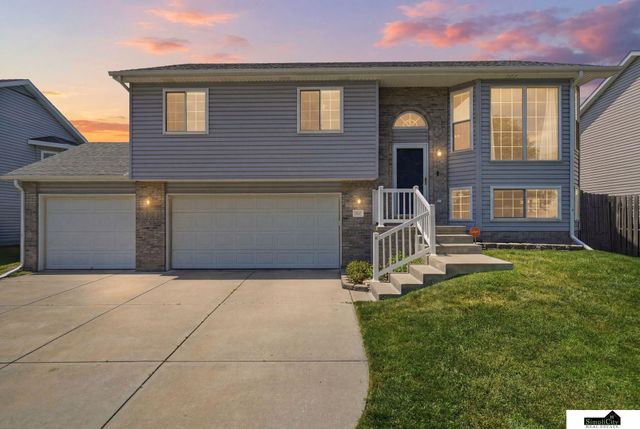 2617 SW 17th Street, Lincoln, NE 68522