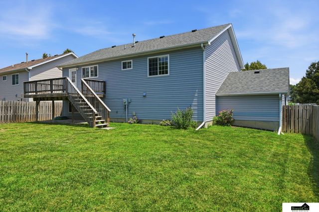 2617 SW 17th Street, Lincoln, NE 68522