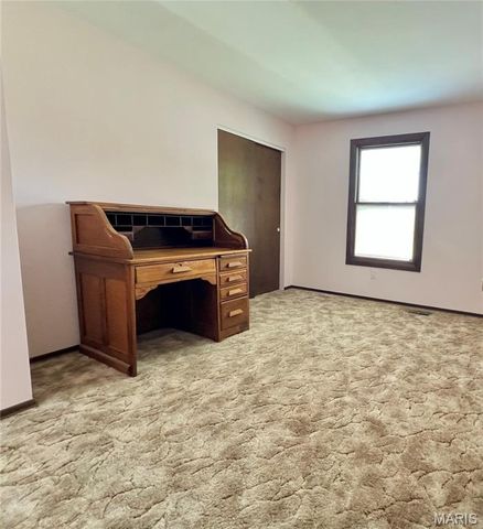 2828 Olde Gloucester Drive, St Charles, MO 63301