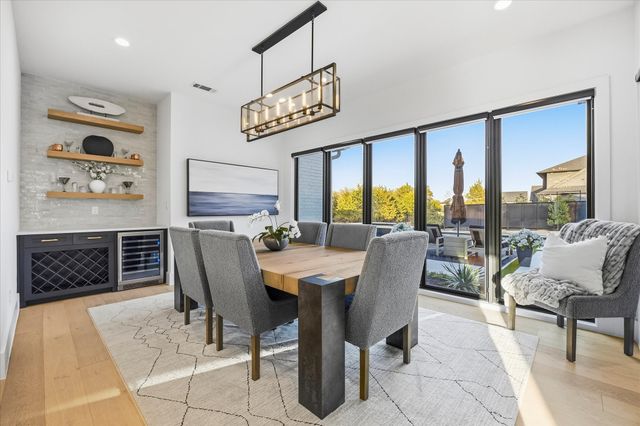 450 Sunrise Ridge Drive, Heath, TX 75032