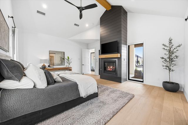 450 Sunrise Ridge Drive, Heath, TX 75032