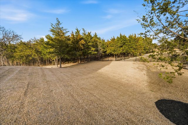 450 Sunrise Ridge Drive, Heath, TX 75032