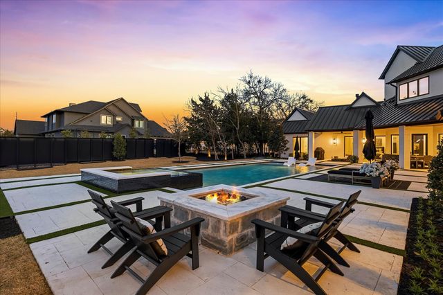 450 Sunrise Ridge Drive, Heath, TX 75032