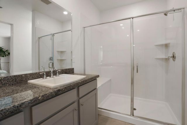 7501 Redwood Ivy Way, Sacramento, CA 95829