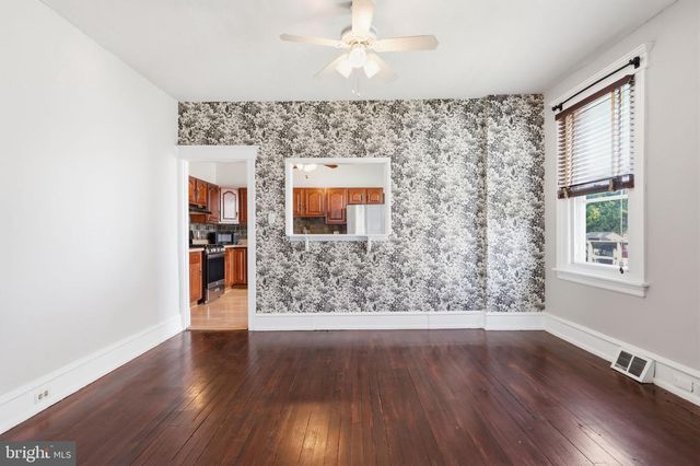 4305 LINDEN AVE, Philadelphia, PA 19114