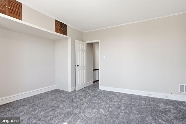 4305 LINDEN AVE, Philadelphia, PA 19114