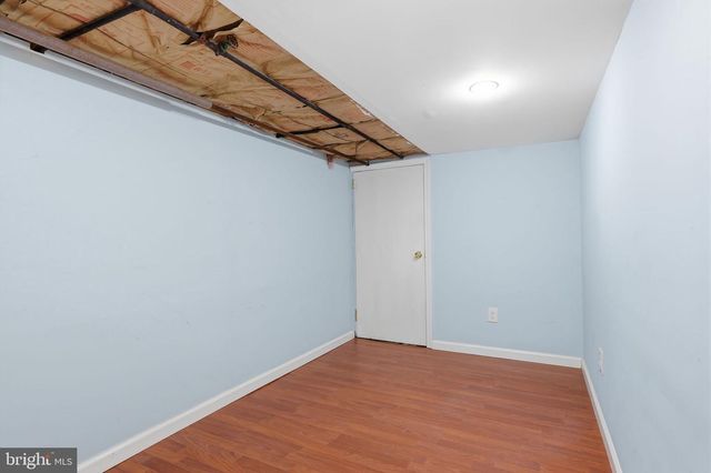 4305 LINDEN AVE, Philadelphia, PA 19114