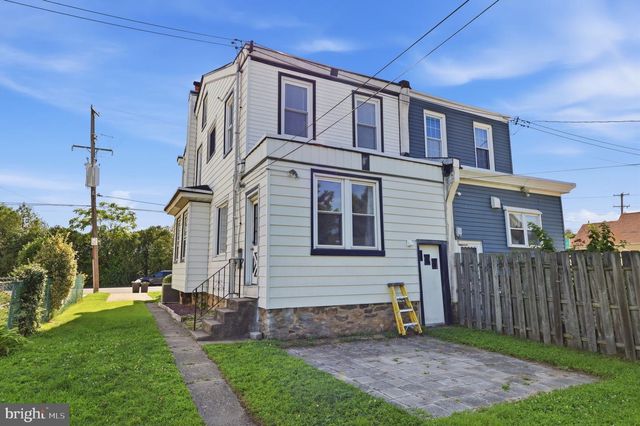 4305 LINDEN AVE, Philadelphia, PA 19114