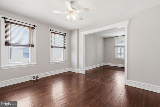 4305 LINDEN AVE, Philadelphia, PA 19114