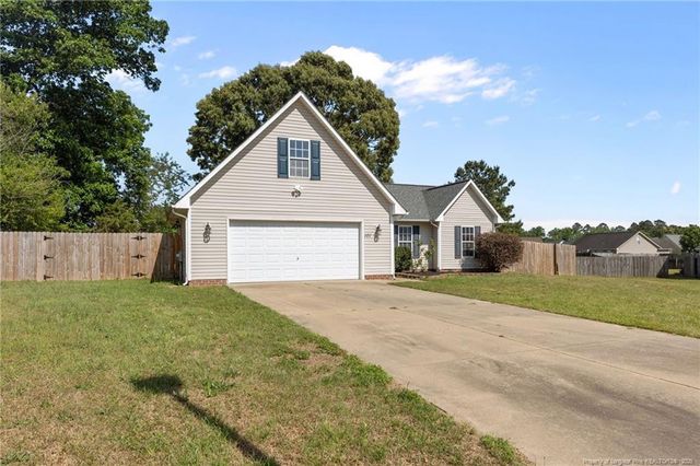 101 Van Buren Drive, Raeford, NC 28376