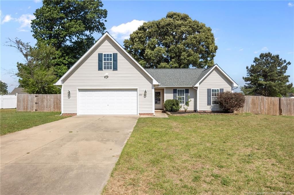 101 Van Buren Drive, Raeford, NC 28376
