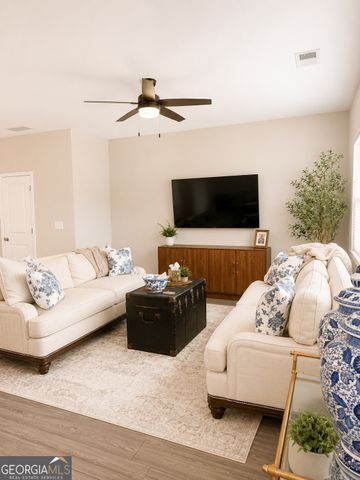 2009 Lanier Harbor Point, Buford, GA 30518