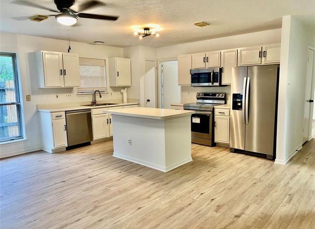 8906 Mattison Drive, Houston, TX 77088