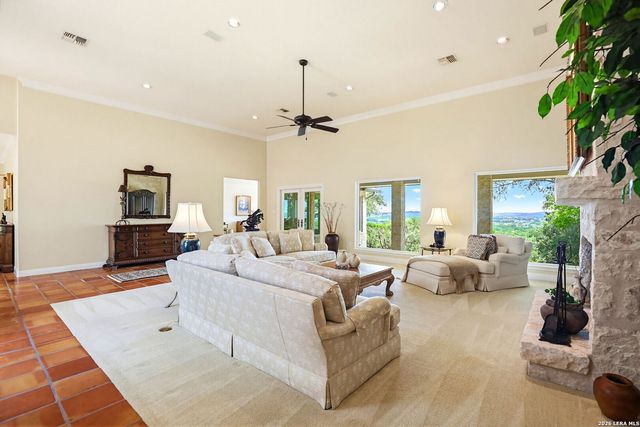 8134 Triple Crown, Boerne, TX 78015