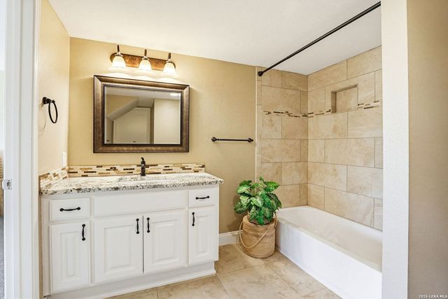 8134 Triple Crown, Boerne, TX 78015