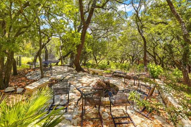 8134 Triple Crown, Boerne, TX 78015