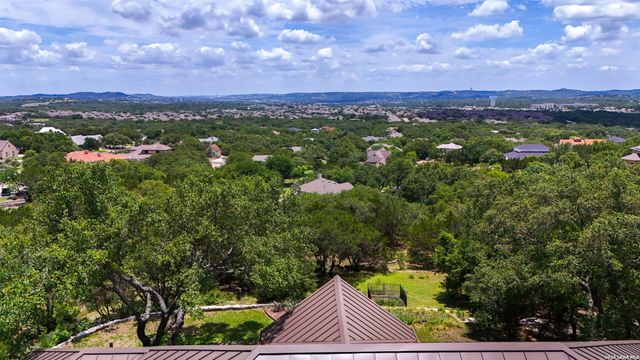 8134 Triple Crown, Boerne, TX 78015