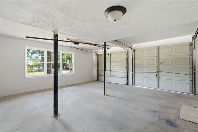 1750 Lamancha Drive, Lawrenceville, GA 30044